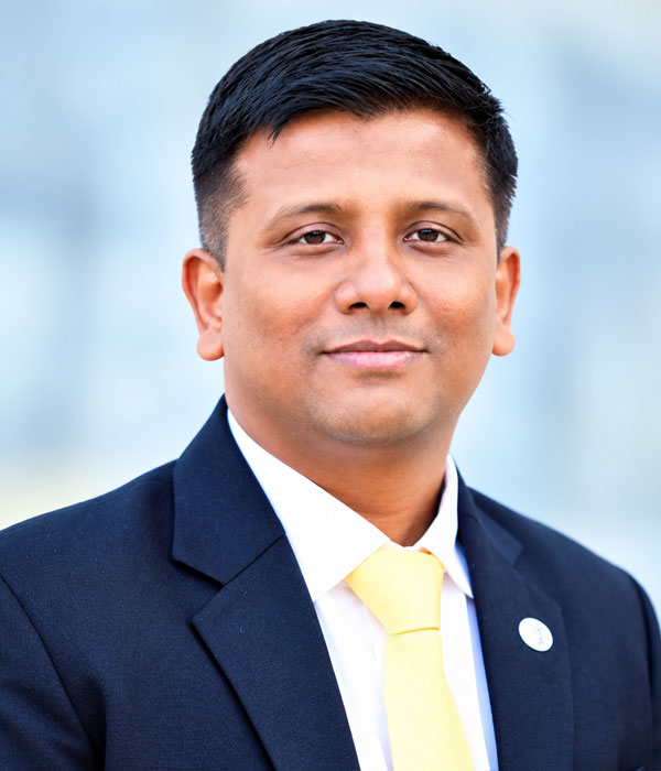 Senior engineer